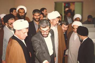 افتتاح دانشگاه با حضور آیت الله هاشمی رفسنجانی